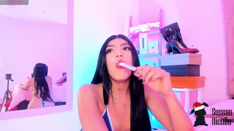 Sussan Nicole  online show from December 2024 12:54:02 PM