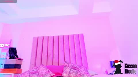 Sussan Nicole  online show from December 2024 02:05:01 PM