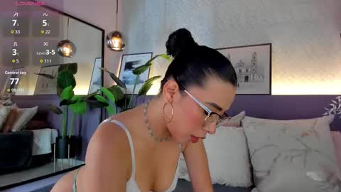 Your Squirt queen online show from January 2026 12:07:02 PM