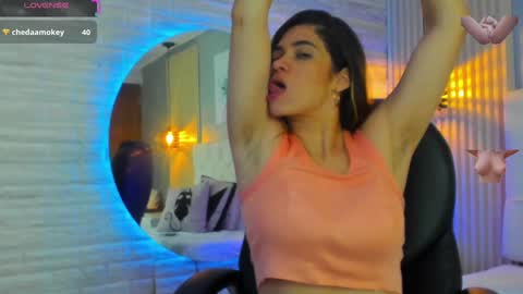 Snapshot of sussy__stone chatting on January 2025 01:04:02 PM online show from January 2025 01:04:02 PM