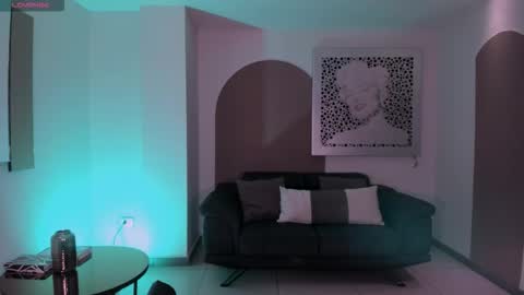 Sussy Bell online show from November 2025 07:35:02 PM