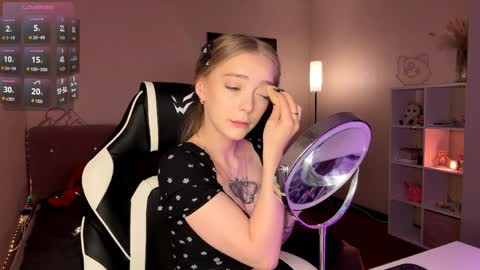 Jessica online show from April 2026 01:31:01 PM