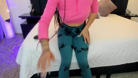 susyy online show from February 2026 03:36:02 AM