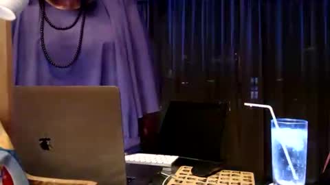 My name is Sissy or more fully Suzanna Aprilia Maria Mariquita Catarina Chinita Banci. Soy una puta - que chimba ladybug online show from December 2025 02:12:02 PM