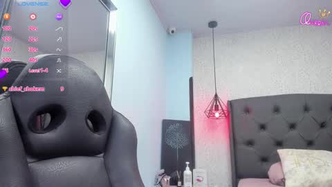 S U Z E T  online show from January 2026 08:03:02 PM