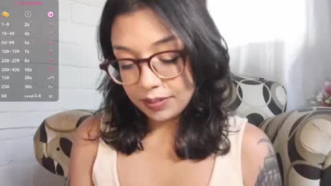 Snapshot of suziekill chatting on November 2025 05:15:01 PM Suzie online show from November 2025 05:15:01 PM