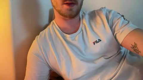 sven118189 online show from November 2025 02:54:01 PM