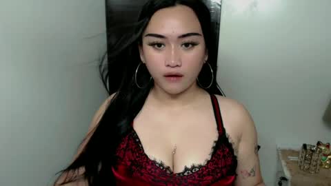 Snapshot of sw33tgirl_moaner chatting on June 2026 12:50:02 PM Angelic Baby online show from June 2026 12:50:02 PM
