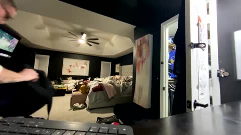 Swapman47 online show from December 2024 05:26:01 AM