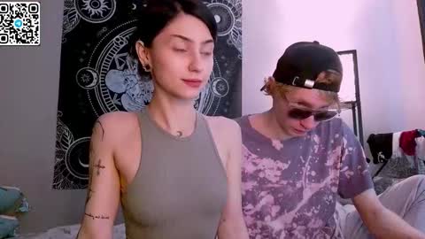 sweaties3 online show from October 2025 09:46:02 AM