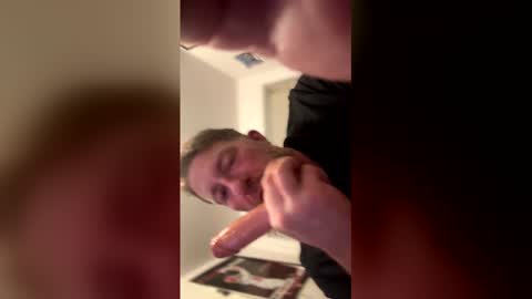 Logan Steele online show from November 2025 08:14:02 AM