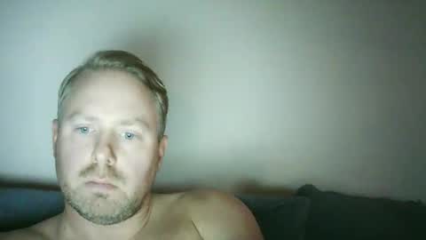 Snapshot of swedishstripper chatting on November 2025 10:41:02 PM swedishstripper online show from November 2025 10:41:02 PM