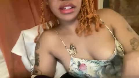 Snapshot of sweeetg1rl chatting on March 2026 04:17:02 AM june online show from March 2026 04:17:02 AM