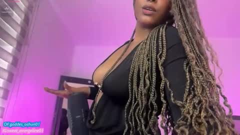 Evangeline online show from December 2025 03:08:02 PM