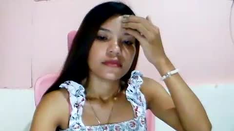 Snapshot of sweet01pinay chatting on June 2026 02:59:02 PM sweet01pinay online show from June 2026 02:59:02 PM
