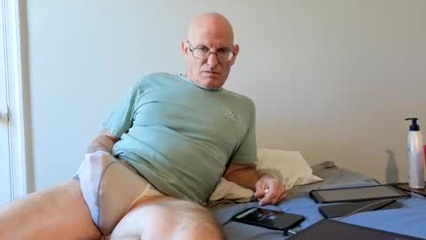 Snapshot of sweet6161 chatting on April 2026 02:04:01 PM Zeppelin man online show from April 2026 02:04:01 PM