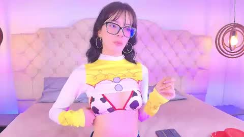 Snapshot of sweet_1angel chatting on July 2026 03:44:01 AM Sweet 1Angel online show from July 2026 03:44:01 AM