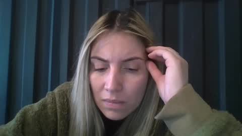 Snapshot of sweet__alana chatting on September 2025 11:59:02 AM Sweet  alana online show from September 2025 11:59:02 AM