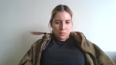 Snapshot of sweet__alana chatting on November 2025 08:10:01 PM Sweet  alana online show from November 2025 08:10:01 PM