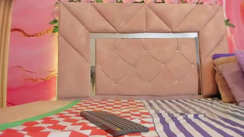 sweet__luna__ online show from June 2026 11:12:01 AM