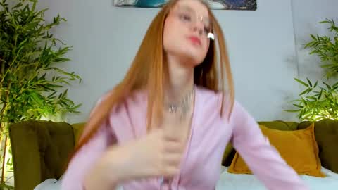 Monica  GTM 3MoTuWeFrSa 500pm-1000pm  online show from September 2025 12:35:01 AM