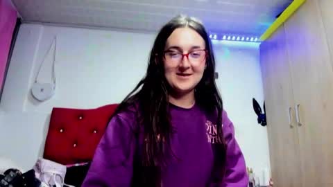 sweet__suck69bitch online show from January 2025 12:04:02 AM