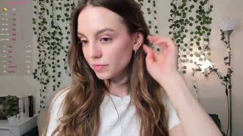 Alice online show from October 2025 07:23:01 AM