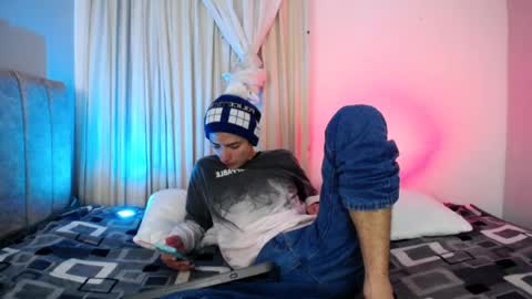 Andy online show from April 2026 01:03:01 AM