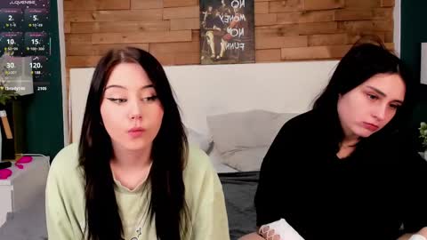 Snapshot of sweet_barbei chatting on March 2025 08:07:02 PM My name is Margo Please Thumbs up me online show from March 2025 08:07:02 PM