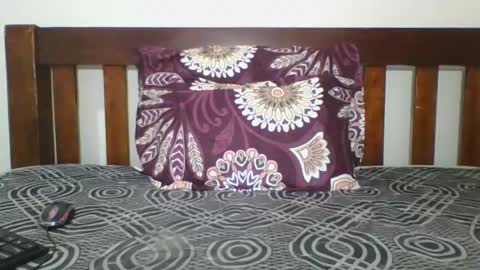 bella online show from March 2025 10:45:02 PM