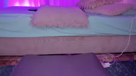 Snapshot of sweet_booty1 chatting on February 2025 11:44:01 PM Chelsy online show from February 2025 11:44:01 PM