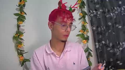 sweet_boy2224 online show from December 2025 08:15:01 PM