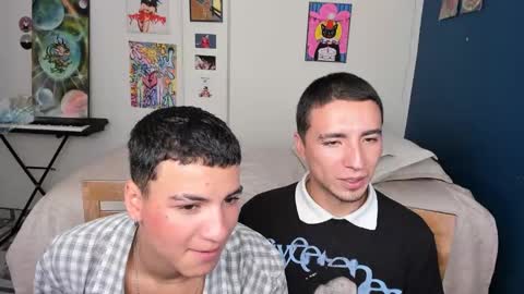 Snapshot of sweet_boys_xx chatting on January 2025 02:30:01 PM CristianBrayan PVT OPEN online show from January 2025 02:30:01 PM