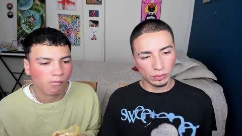 Snapshot of sweet_boys_xx chatting on January 2025 11:15:02 AM CristianBrayan PVT OPEN online show from January 2025 11:15:02 AM