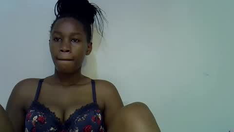 sweet_brown9 online show from October 2025 08:04:02 AM