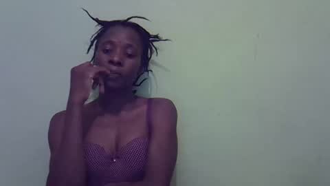 sweet_candie01 online show from November 2025 02:38:01 PM