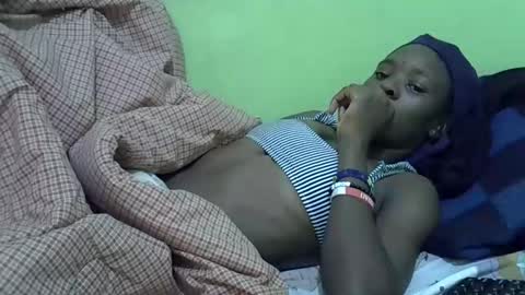 sweet_candie01 online show from November 2025 03:39:02 AM