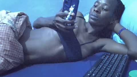Snapshot of sweet_candie01 chatting on May 2026 04:01:01 PM sweet_candie01 online show from May 2026 04:01:01 PM
