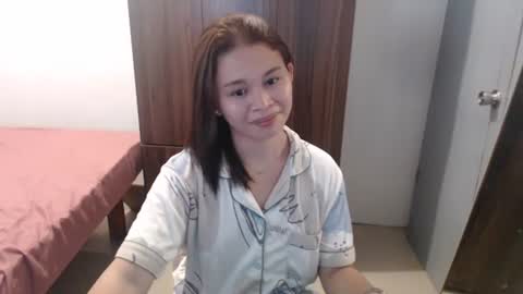 sweet_cassyxx online show from February 2026 12:04:02 PM