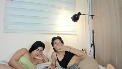 sweet_couples1 online show from December 2024 11:46:02 PM