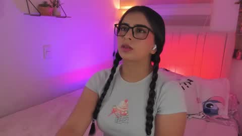 sweet_deepthroat online show from October 2025 05:25:01 AM