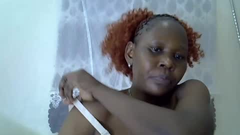 sweet_dori33 online show from June 2026 09:28:01 PM