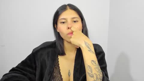 Hanna online show from January 2025 01:59:02 AM