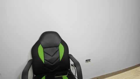 Hanna online show from February 2025 10:10:02 PM