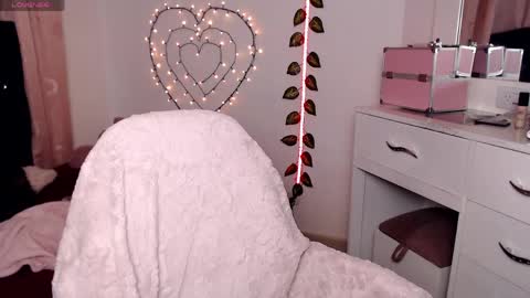Snapshot of sweet_hannaah chatting on May 2026 02:29:02 AM Hannah online show from May 2026 02:29:02 AM
