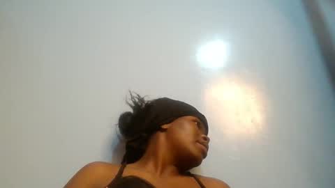 Snapshot of sweet_jamiie chatting on January 2026 07:45:01 PM jay online show from January 2026 07:45:01 PM