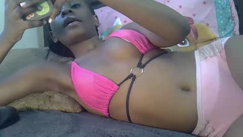 sweet_jovial online show from October 2025 02:40:01 PM