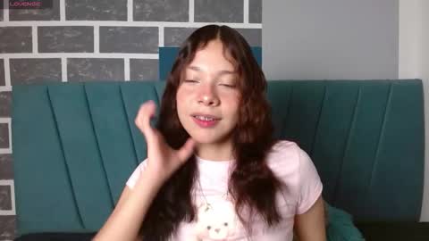 sweet_kitty_05 online show from March 2026 11:45:01 PM