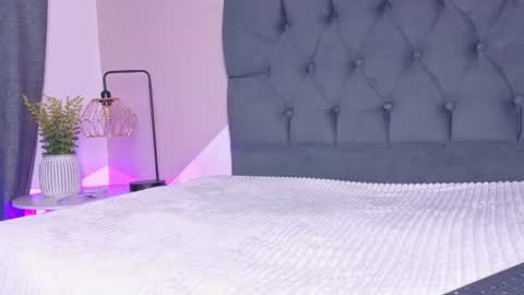 sweet_kitty_3 online show from June 2026 08:12:02 PM