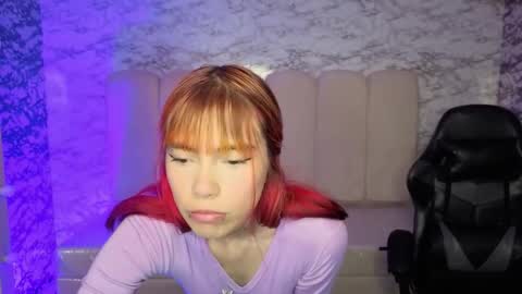 Snapshot of sweet_kitty_v chatting on November 2025 02:06:01 PM Hi Stream 800 to 1400 online show from November 2025 02:06:01 PM